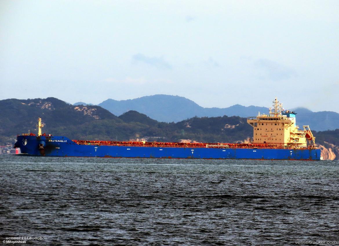 Fraternelle - Bulk Carrier vessel registered in Marshall Islands