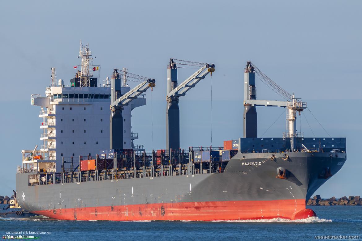 Majestic - Container Ship vessel registered in Singapore