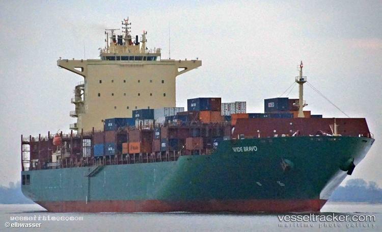 Stephanie-C - Container Ship vessel registered in Marshall Islands