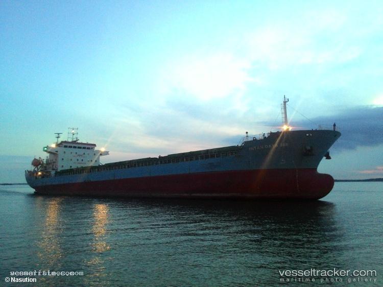 Intan-Daya-368 - General Cargo Ship vessel registered in Indonesia