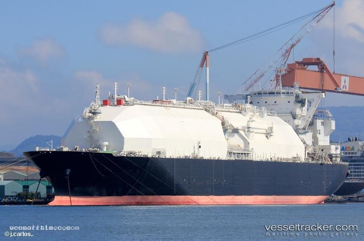 Lng-Saturn - Lng Tanker vessel registered in Bahamas