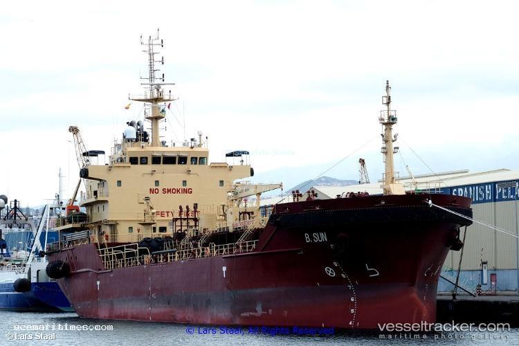 B.sun - Service Ship vessel registered in Marshall Islands