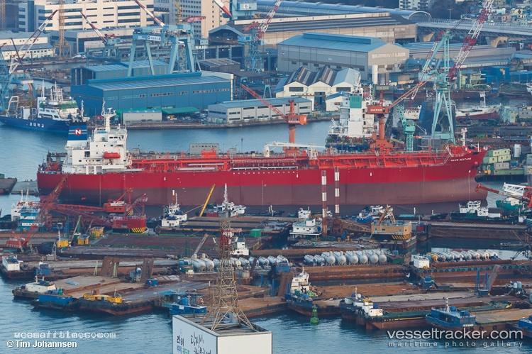 Nave-Sextans - Chemical Oil Products Tanker vessel registered in Panama