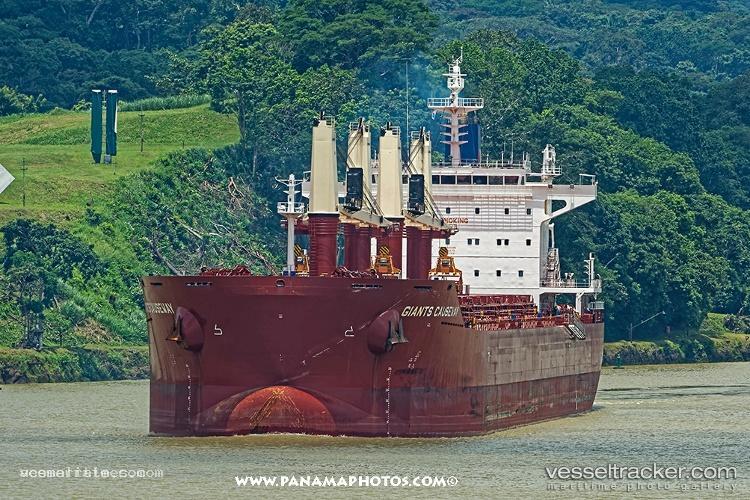 Christos-K - Bulk Carrier vessel registered in Marshall Islands