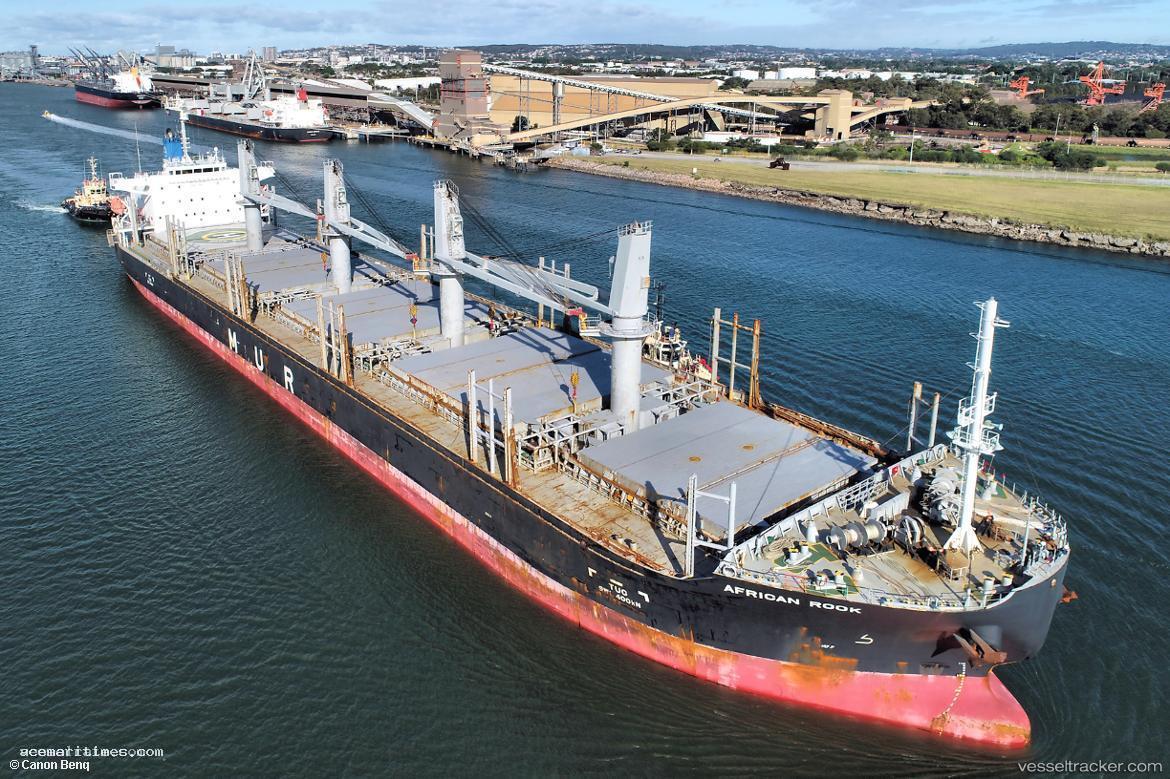 African-Rook - General Cargo Ship vessel registered in Bahamas