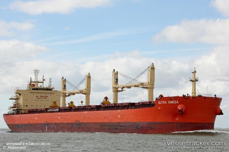 Steel-C - Bulk Carrier vessel registered in Liberia