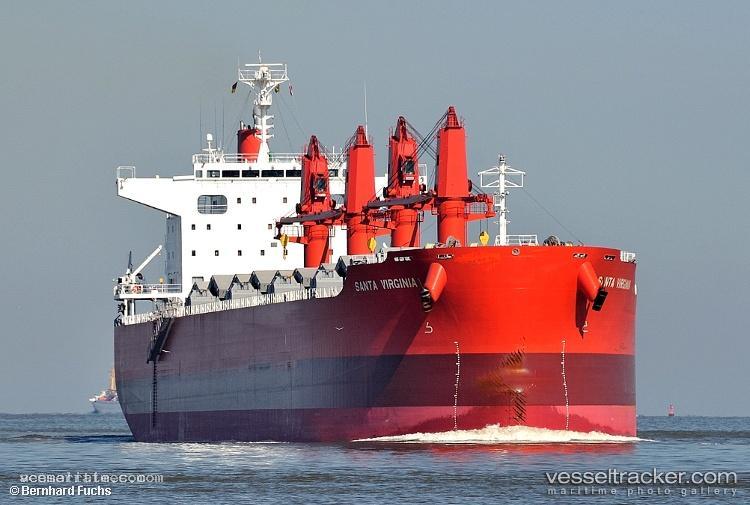 Goofy - Bulk Carrier vessel registered in Marshall Islands