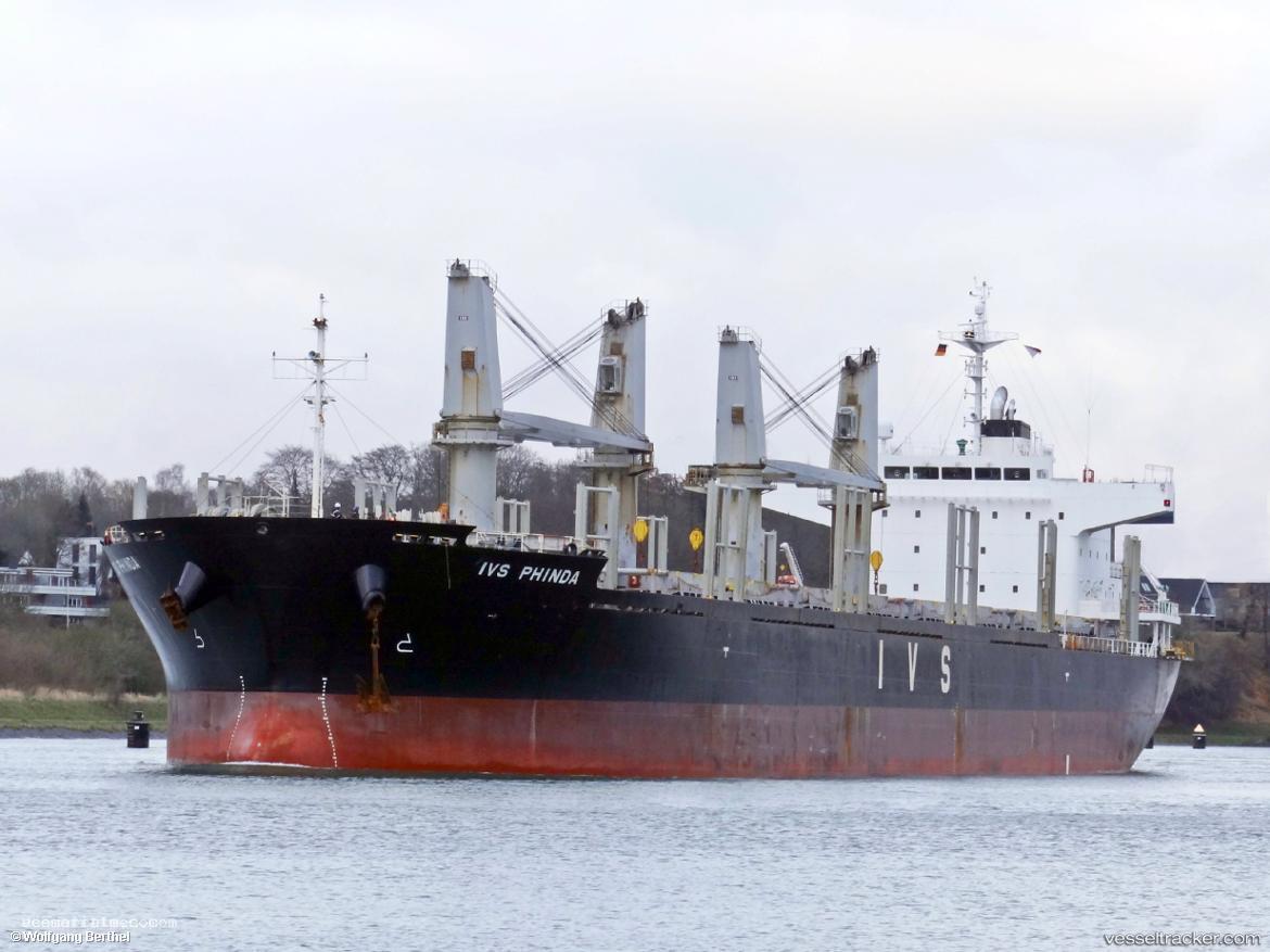 Ivs-Phinda - General Cargo Ship vessel registered in Singapore