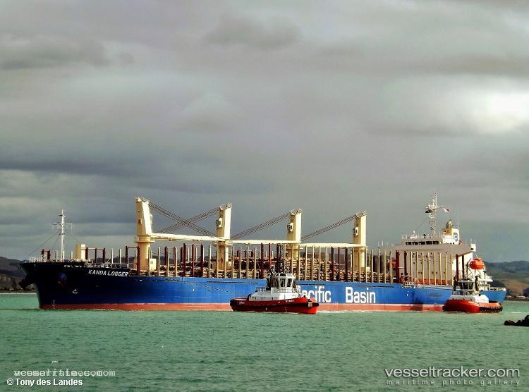 Kanda-Logger - Bulk Carrier vessel registered in Hong Kong