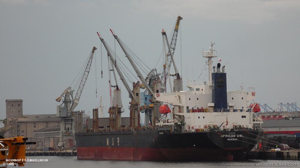 African-Owl - Bulk Carrier vessel registered in Bahamas