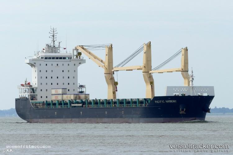 Pacific-Harmony - Multi Purpose Carrier vessel registered in Hong Kong