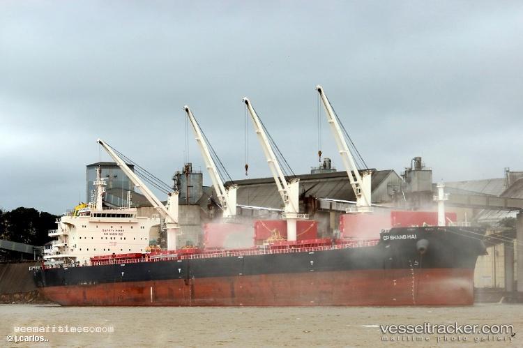 Zj-Atlantic - Bulk Carrier vessel registered in Liberia