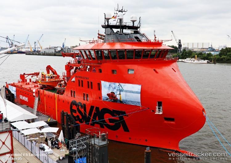 Esvagt-Faraday - Work Repair Vessel vessel registered in Denmark
