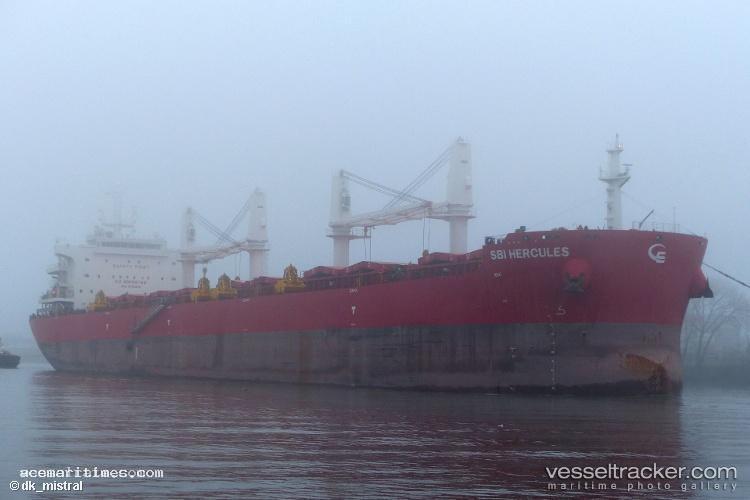 Bbg-Nova - Bulk Carrier vessel registered in Liberia