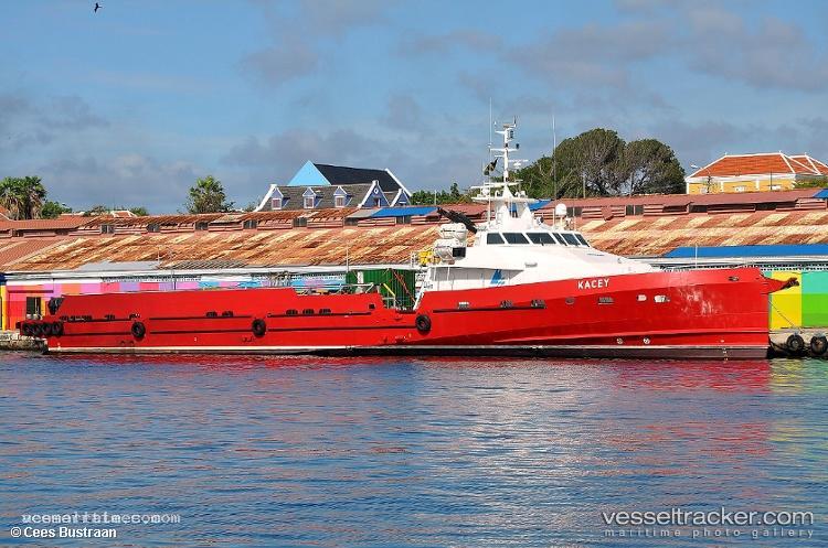 Kacey - Offshore Tug Supply Ship vessel registered in Saint Vincent and the Grenadines