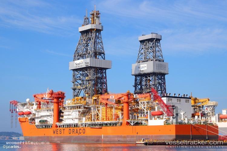 West-Draco - Drilling Ship vessel registered in Panama