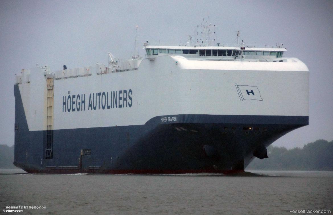 Hoegh-Trapper - Vehicles Carrier vessel registered in Norway