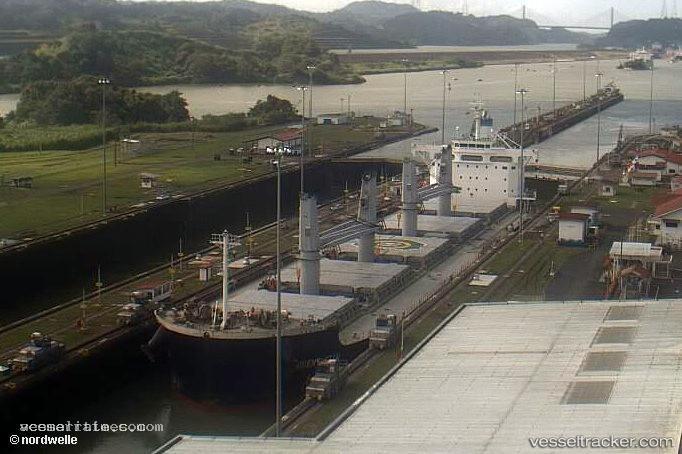 Trident-Star - Bulk Carrier vessel registered in Hong Kong