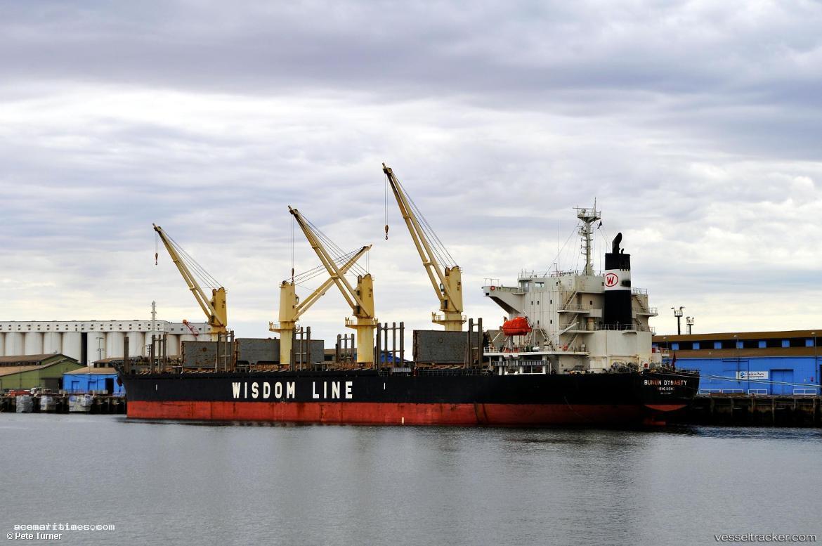 Bunun-Dynasty - Bulk Carrier vessel registered in Panama