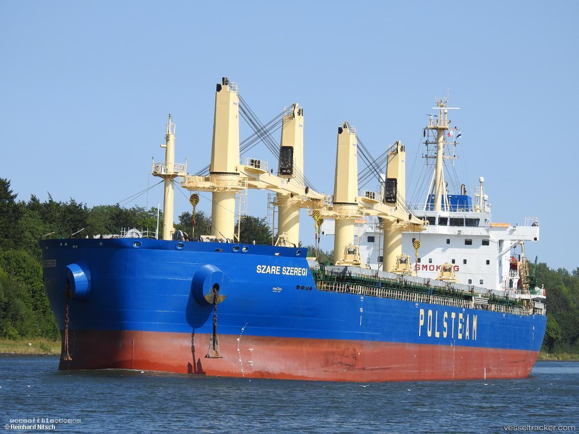 Szare-Szeregi - Bulk Carrier vessel registered in Liberia
