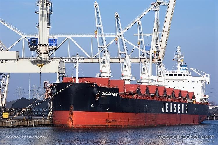 Es-Vanquish - General Cargo Ship vessel registered in Panama