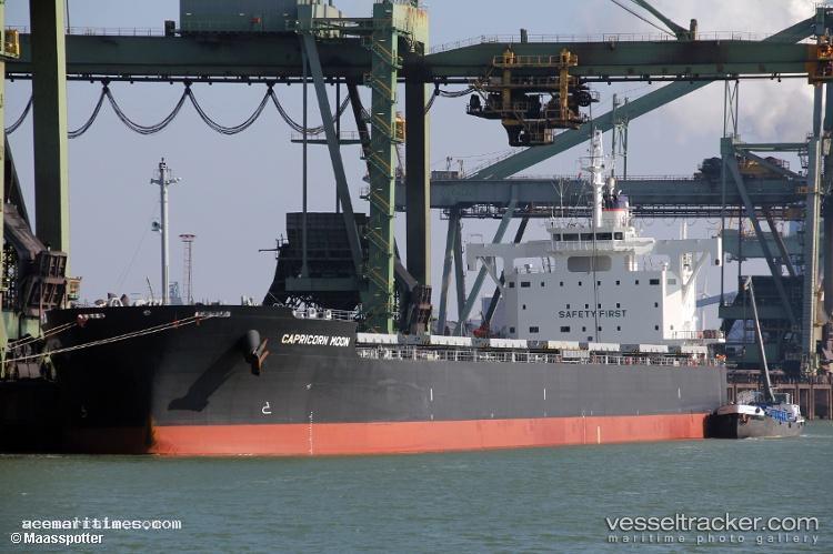 Badger - Bulk Carrier vessel registered in Liberia