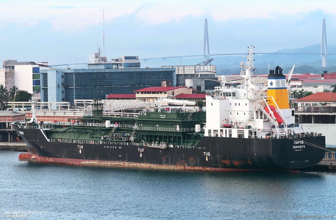 Paros - Lpg Tanker vessel registered in Greece