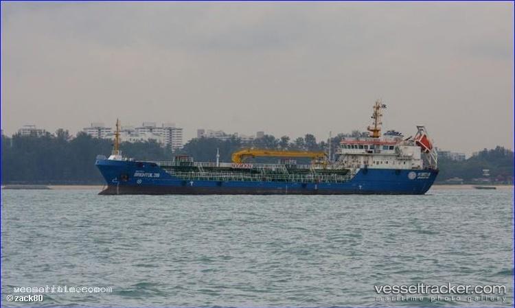 Sea-Bountiful - Service Ship vessel registered in Singapore