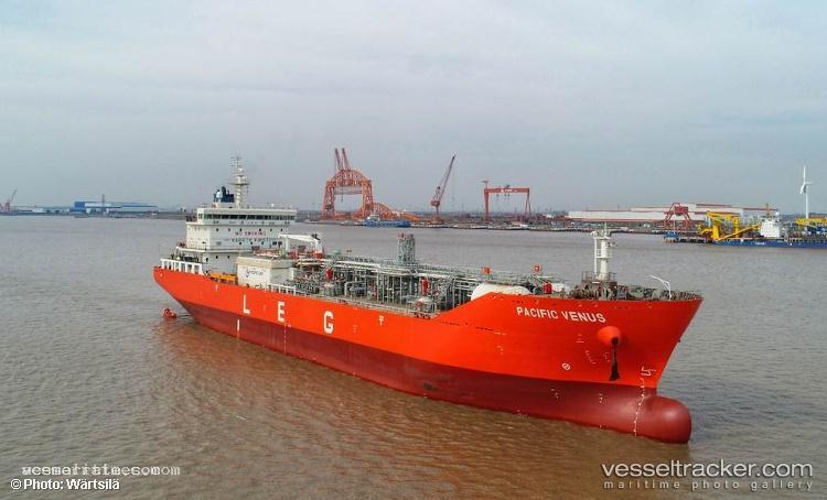 Navigator-Luna - Lpg Tanker vessel registered in Liberia