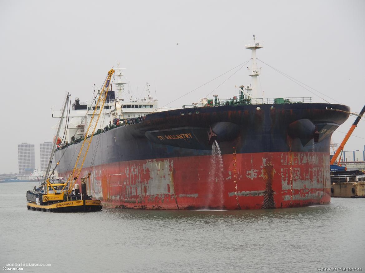 Sti-Gallantry - Crude Oil Tanker vessel registered in Marshall Islands