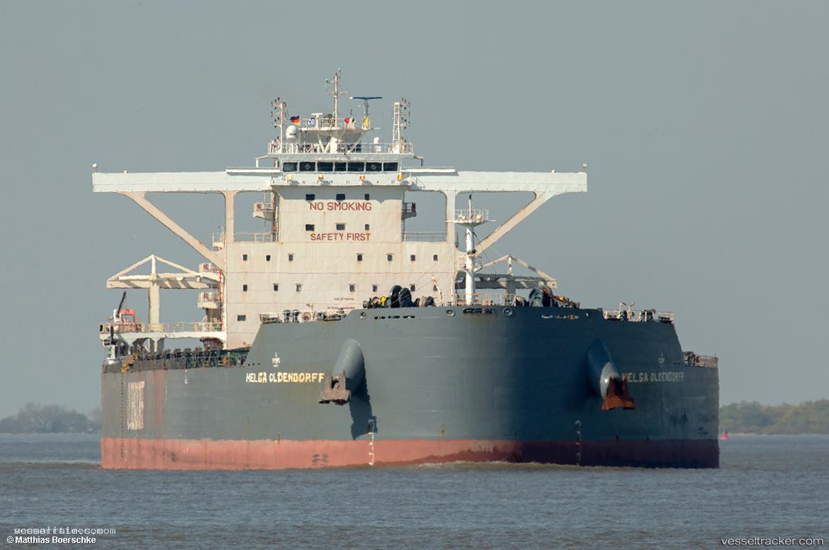 Helga-Oldendorff - Bulk Carrier vessel registered in Portugal