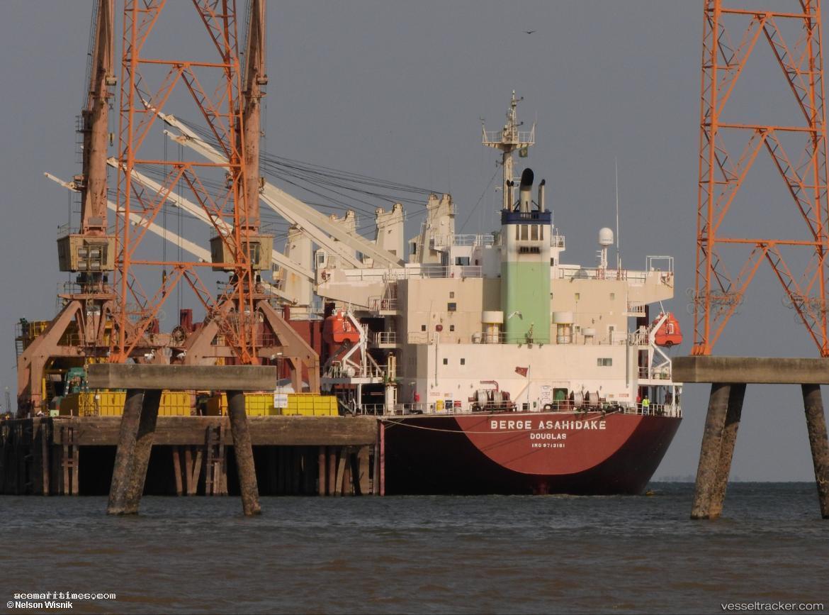 Berge-Asahidake - Bulk Carrier vessel registered in United Kingdom