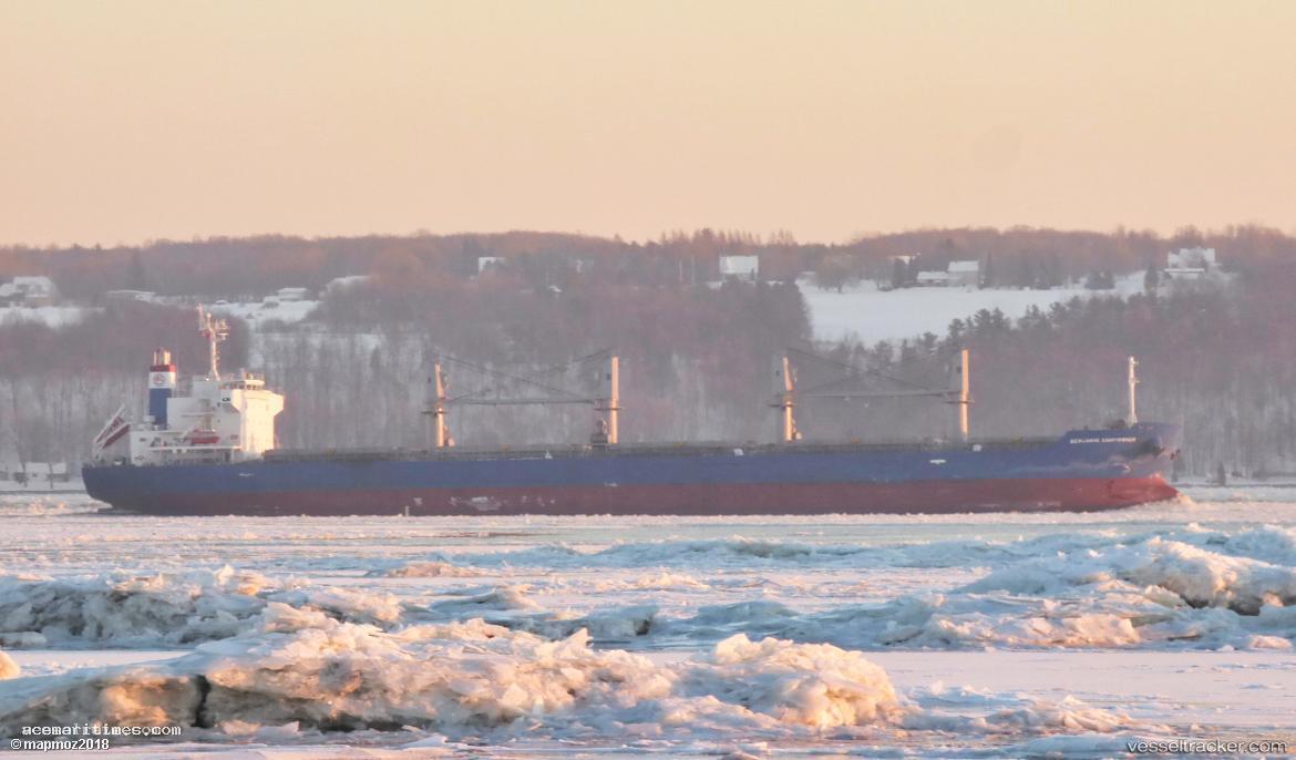 Benjamin-Confidence - Bulk Carrier vessel registered in Portugal