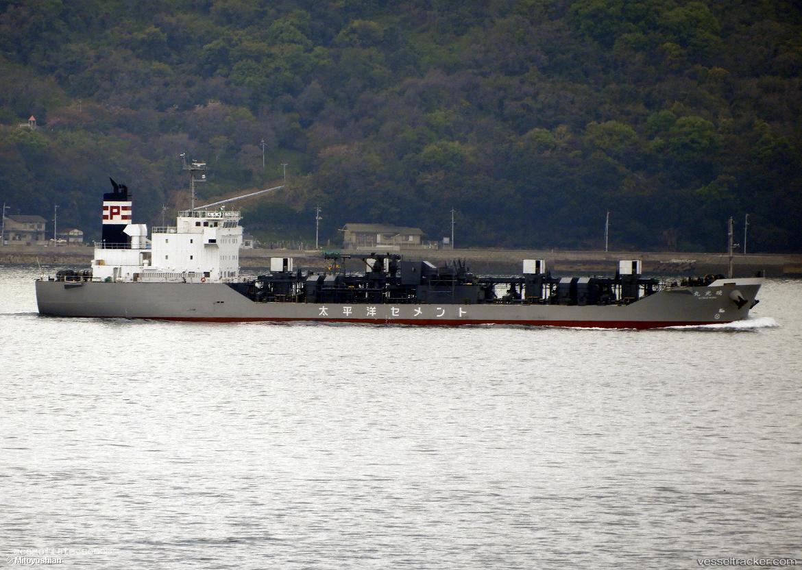 Gyoko-Maru - Cement Carrier vessel registered in Japan