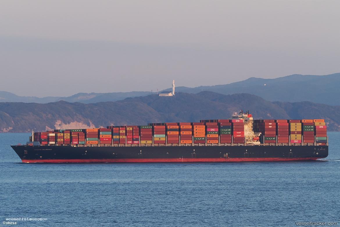Seaspan-Bellwether - Container Ship vessel registered in Hong Kong