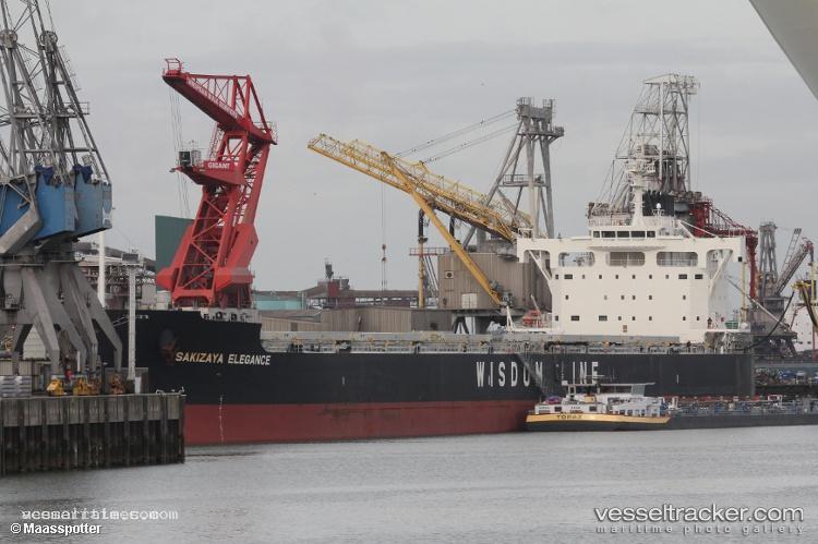 Sakizaya-Elegance - Bulk Carrier vessel registered in Panama
