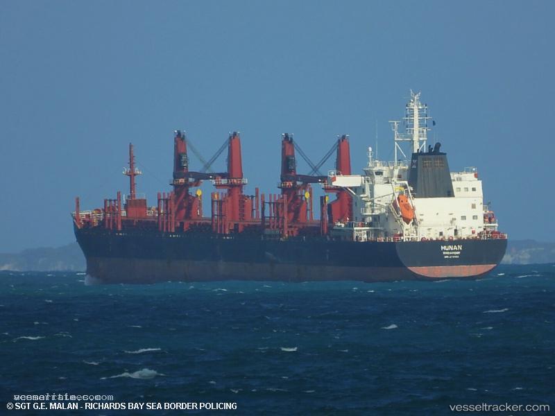 Hunan - Bulk Carrier vessel registered in Singapore