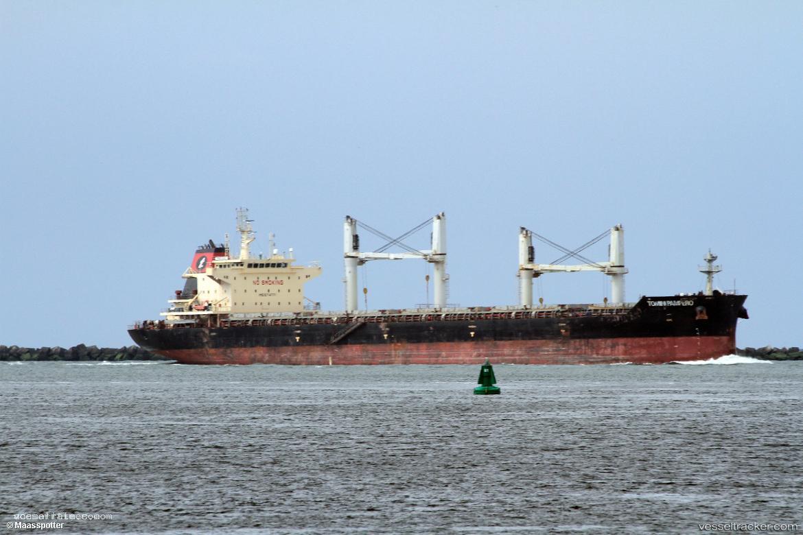 Tomini-Pampero - Bulk Carrier vessel registered in Marshall Islands