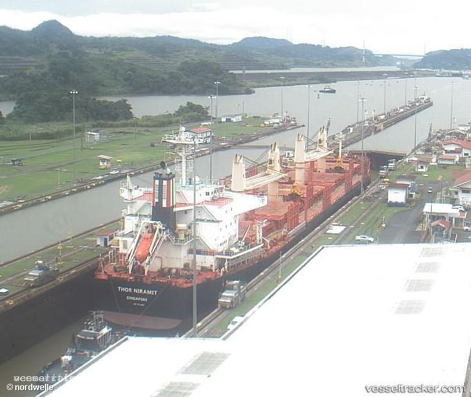 Thor-Niramit - Bulk Carrier vessel registered in Singapore