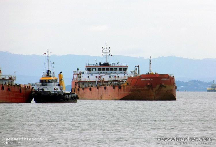 Spob.anindhita81 - Oil Products Tanker vessel registered in Indonesia