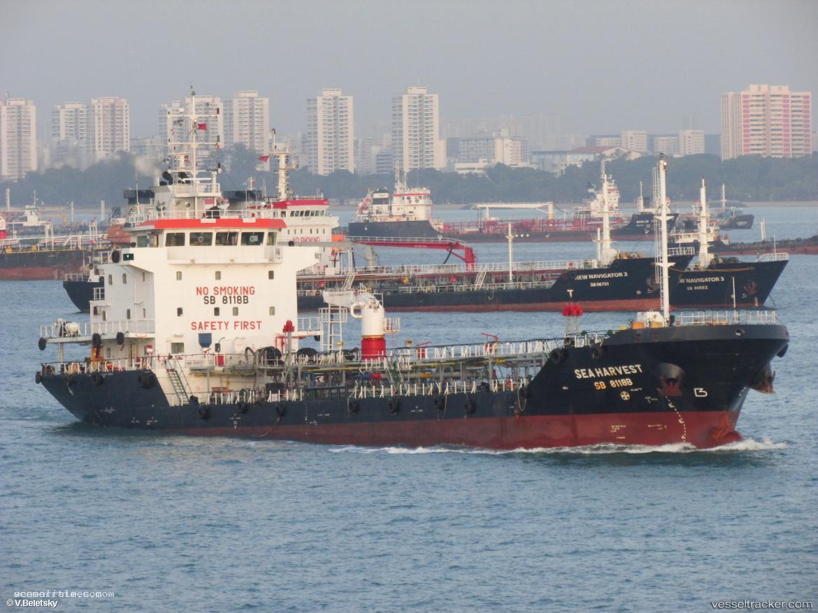Sea-Harvest - Service Ship vessel registered in Singapore