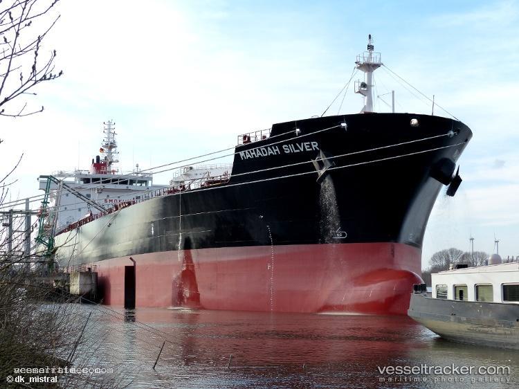 Mahadah-Silver - Chemical Oil Products Tanker vessel registered in Marshall Islands
