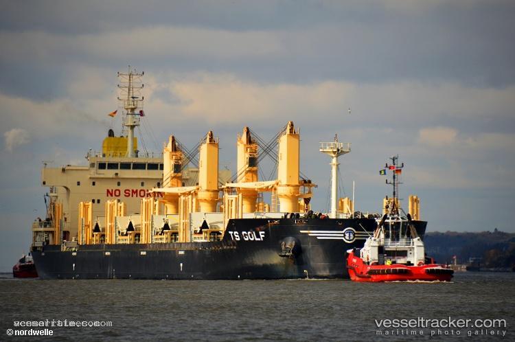 Ts-Golf - Bulk Carrier vessel registered in Marshall Islands