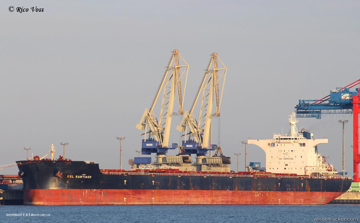 Ksl-Santiago - Bulk Carrier vessel registered in Hong Kong