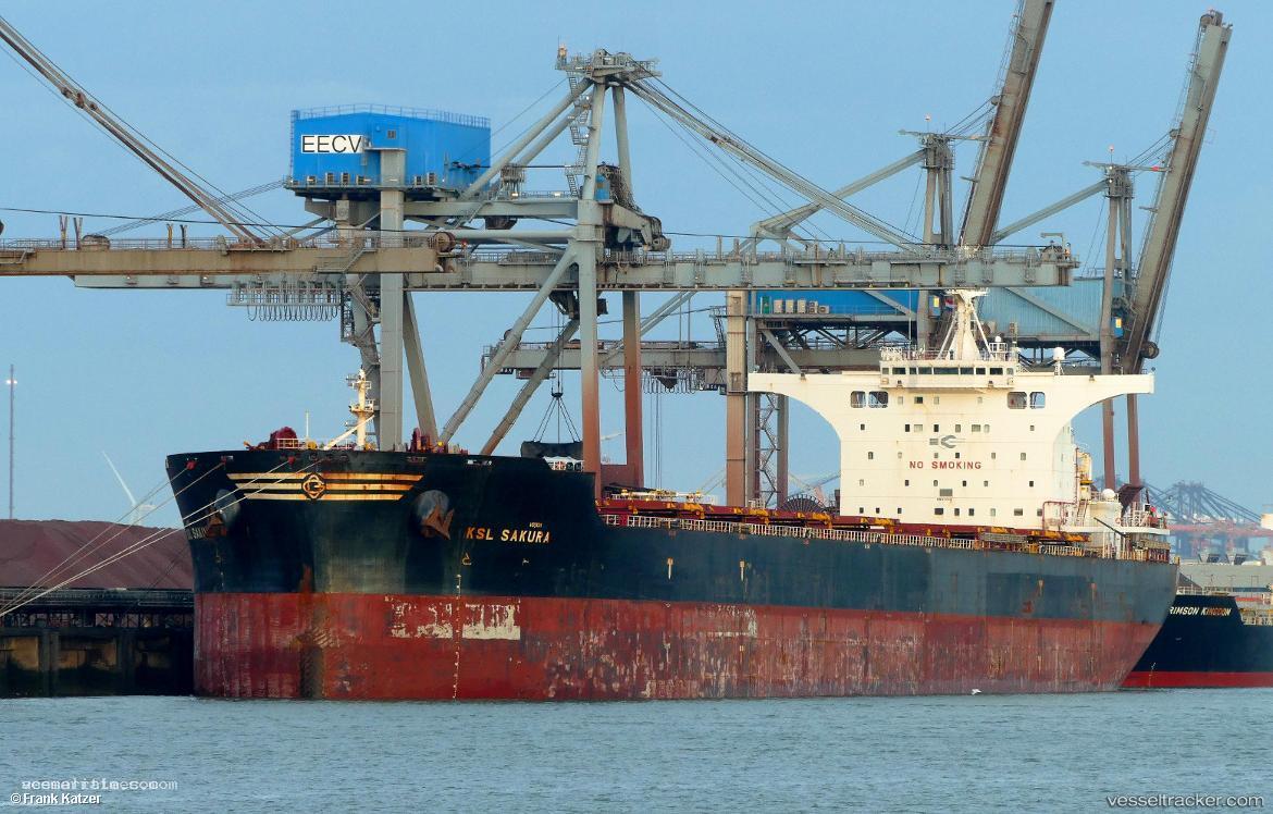 Ksl-Sakura - Bulk Carrier vessel registered in Hong Kong