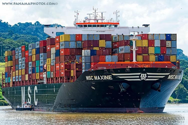 Msc-Maxine - Container Ship vessel registered in Portugal