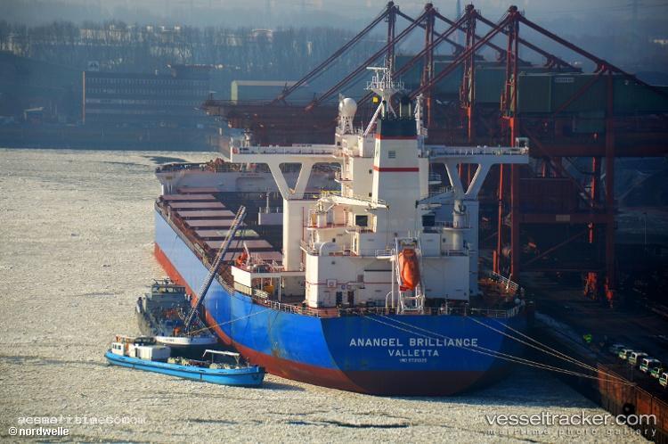Maran-Brilliance - Bulk Carrier vessel registered in Malta