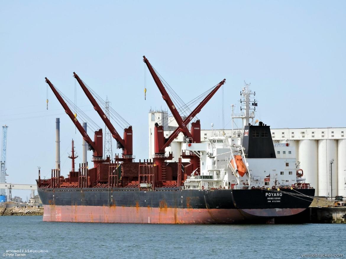 Poyang - Bulk Carrier vessel registered in Hong Kong