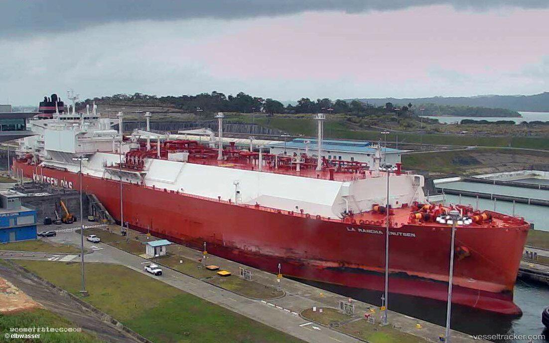 La-Mancha-Knutsen - Lng Tanker vessel registered in Spain