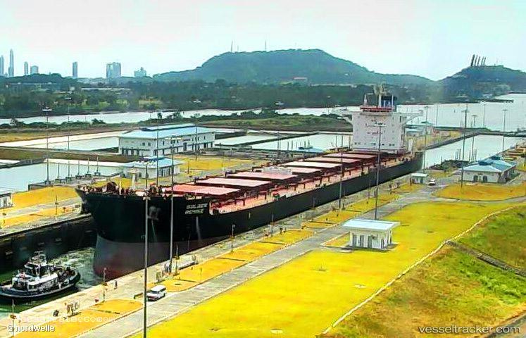 Golden-Behike - Bulk Carrier vessel registered in Marshall Islands